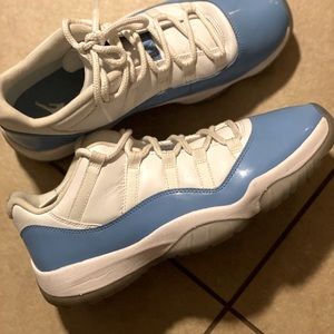 Jordan 11 retro low university blue